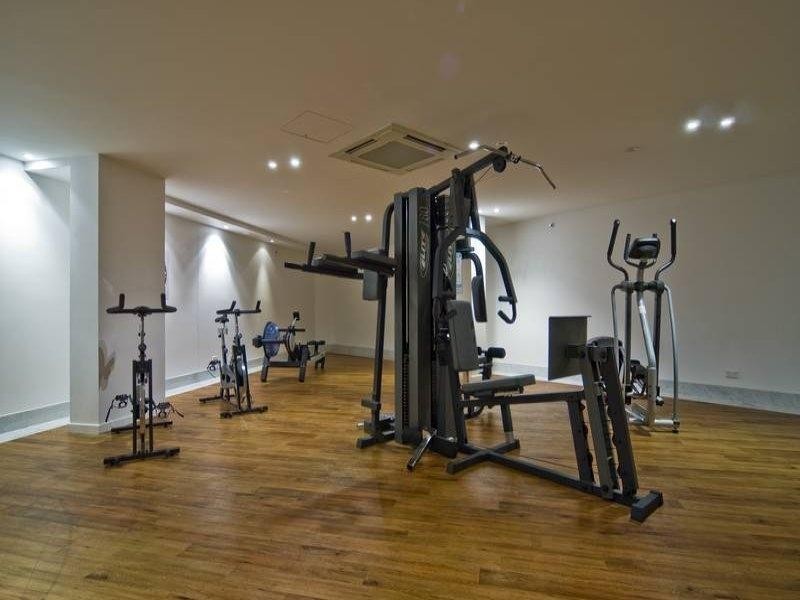 438 Marine Parade, Biggera Waters QLD 4216