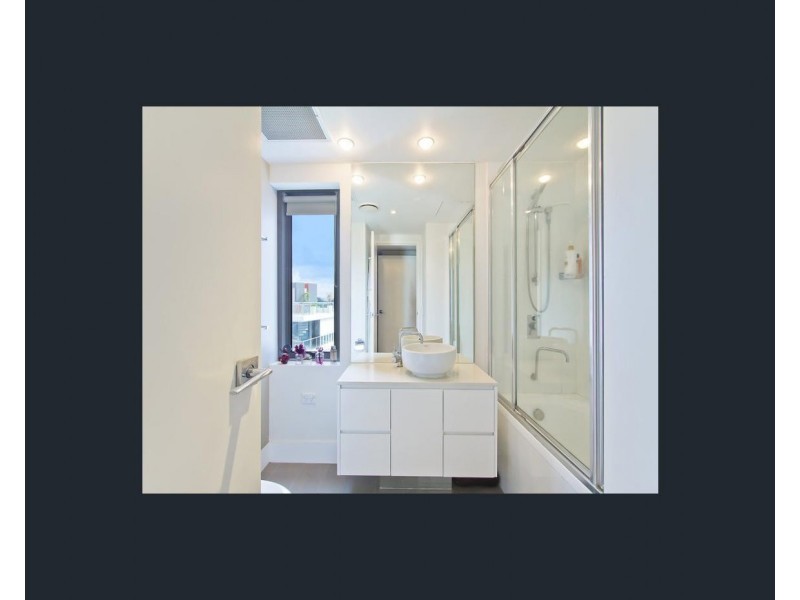 438 Marine Parade, Biggera Waters QLD 4216