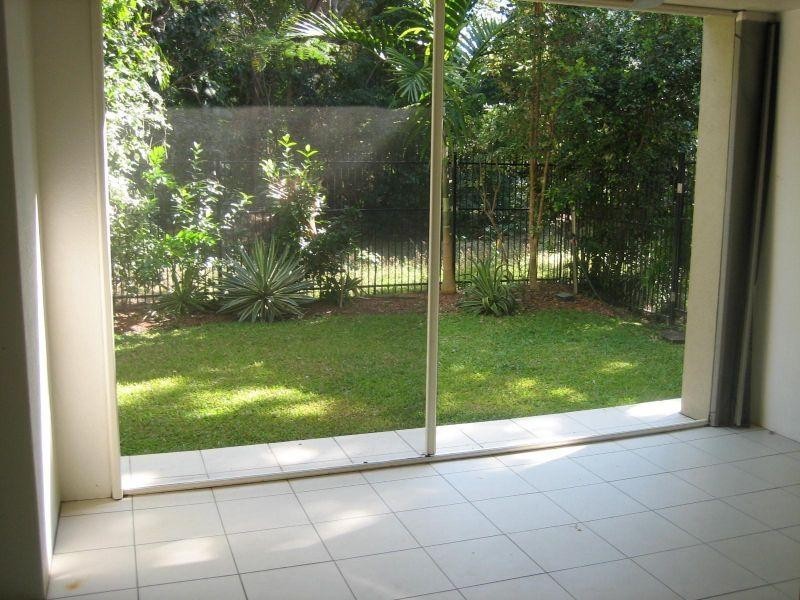 Clifton Beach QLD 4879