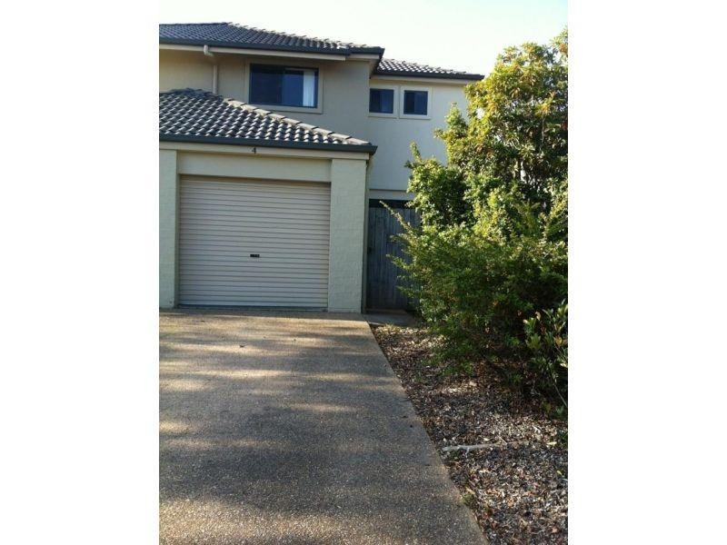 unit 4/60 Beattie Road, Coomera QLD 4209