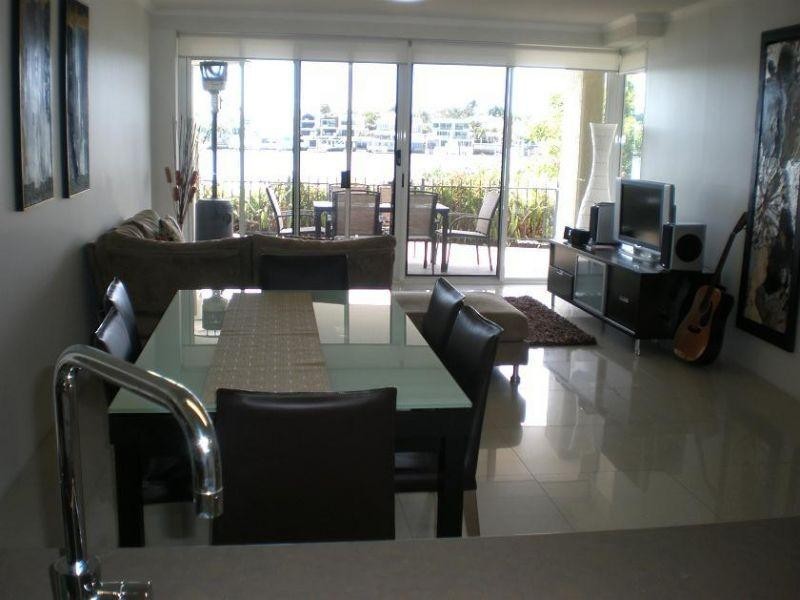 Apartment 3/135 Macquarie Street, Teneriffe QLD 4005