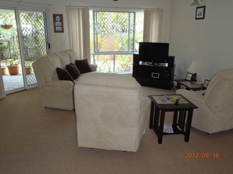 65 McGregor Street, Mooroobool QLD 4870
