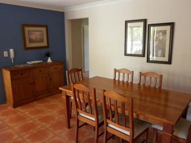 1 West Burleigh Road, Burleigh Heads QLD 4220