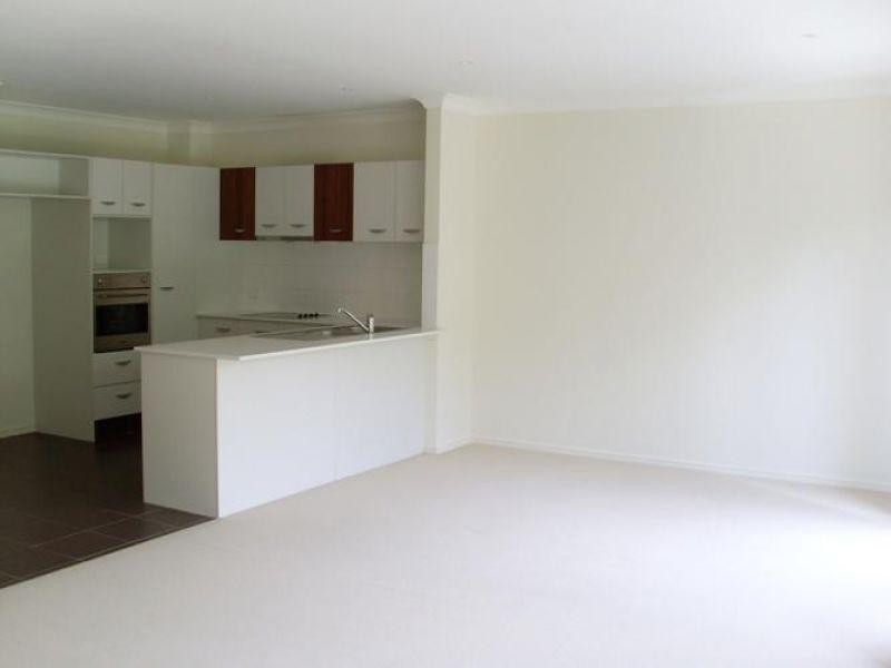G2/2 Catalina Way, Upper Coomera QLD 4209