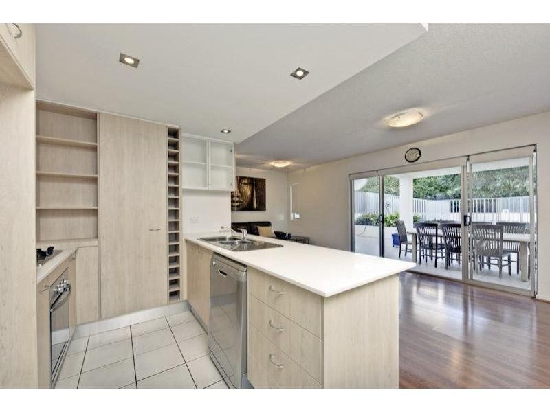 Unit 4/78 Merivale Street, South Brisbane QLD 4101