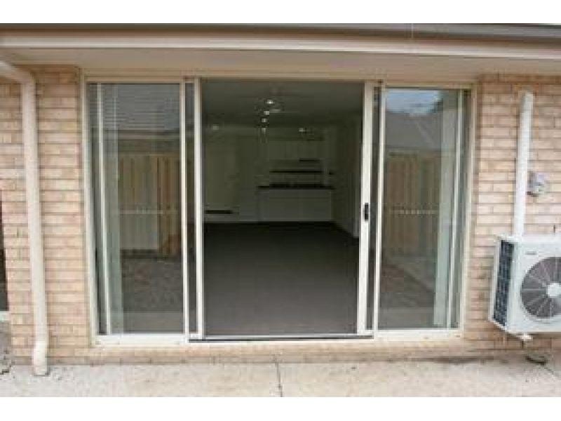 8 Rosegum Place, Redbank Plains QLD 4301