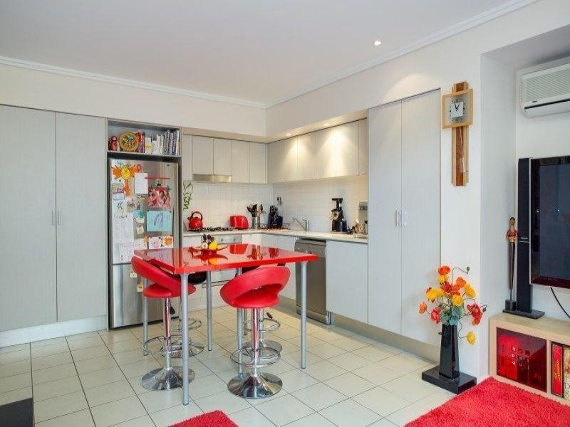 19/18 Manning Street, Milton QLD 4064