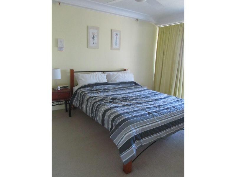 5/3645 Main Beach Parade, Main Beach QLD 4217