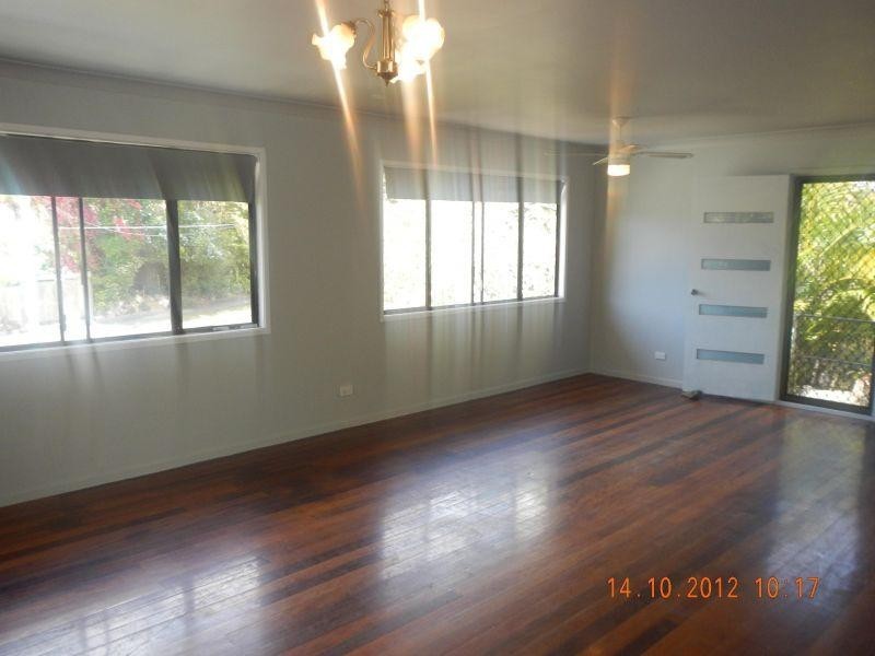 34 Forrest Ave, Molendinar QLD 4214