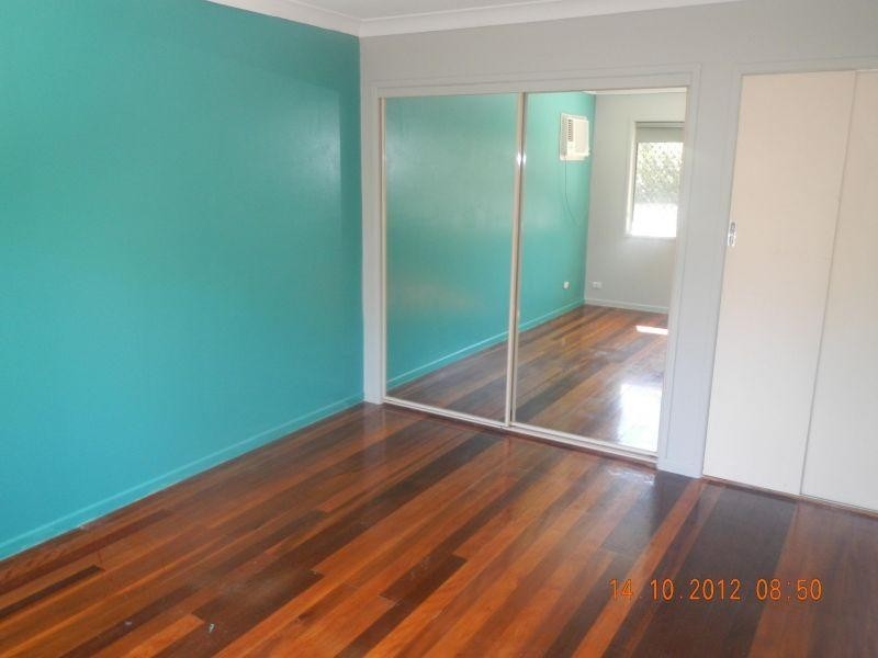 34 Forrest Ave, Molendinar QLD 4214