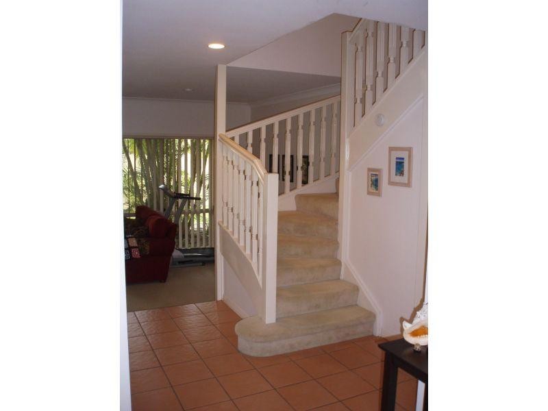 152 Palm Meadows Drive, Carrara QLD 4211