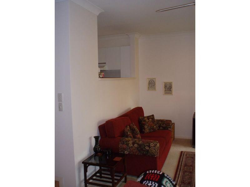 152 Palm Meadows Drive, Carrara QLD 4211