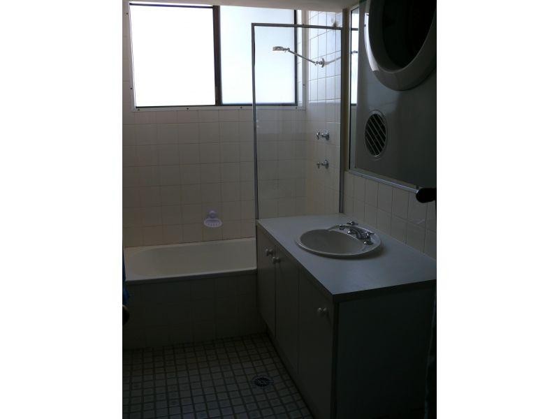 40 Murev Way, Carrara QLD 4211