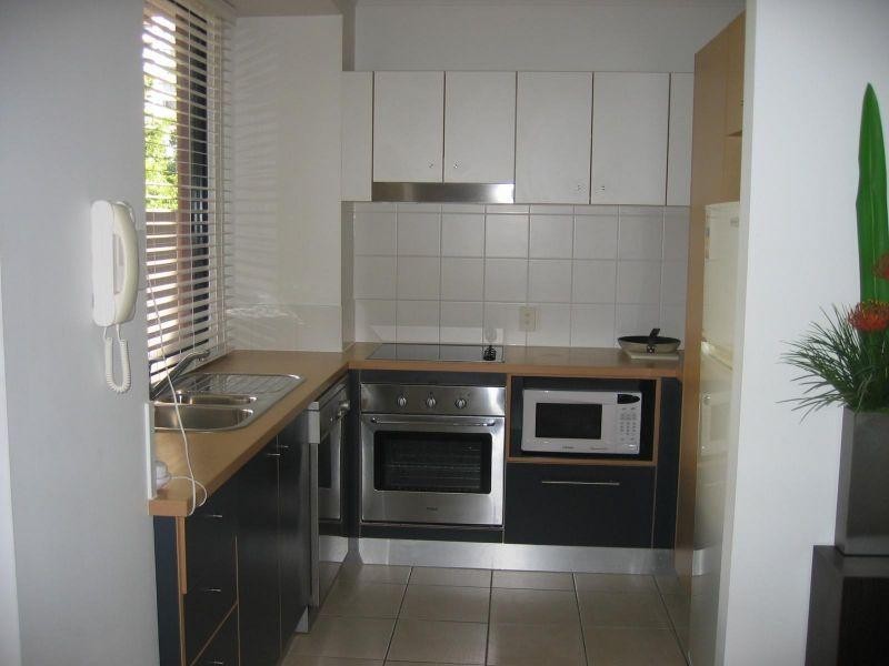 15 Goodwin Street, Kangaroo Point QLD 4169