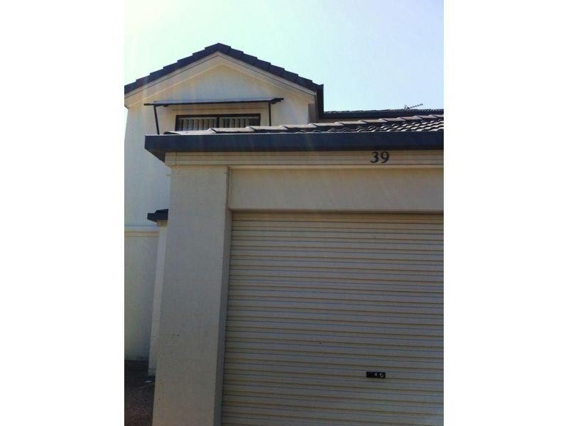 A1 unit/60 Beattie Road, Coomera QLD 4209