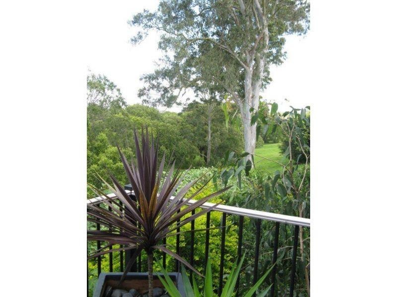 8 Peninsula Avenue, Cornubia QLD 4130