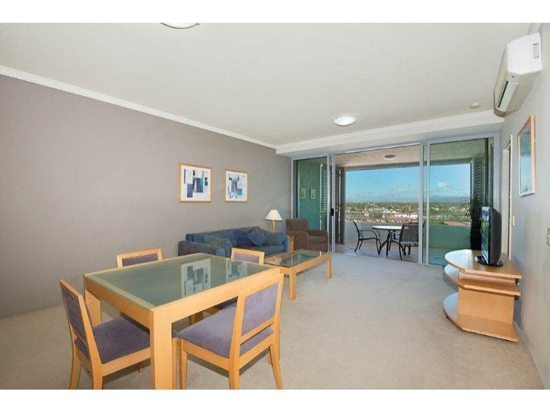 360 Marine Parade, Labrador QLD 4215