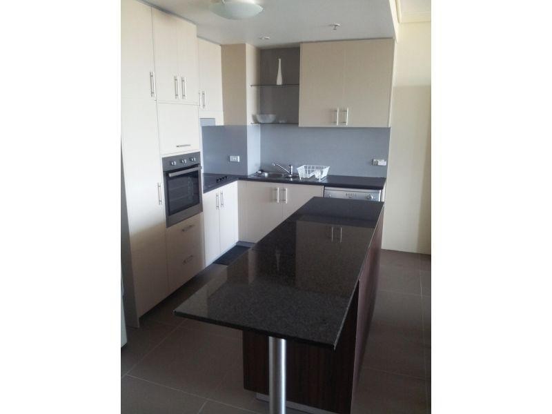 360 Marine Parade, Labrador QLD 4215