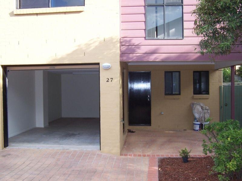 27/316 Long Street, Graceville QLD 4075