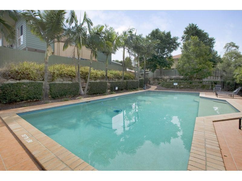 64/316 Long Street, Graceville QLD 4075