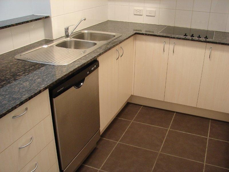 6 Fifth Avenue, Burleigh Heads QLD 4220