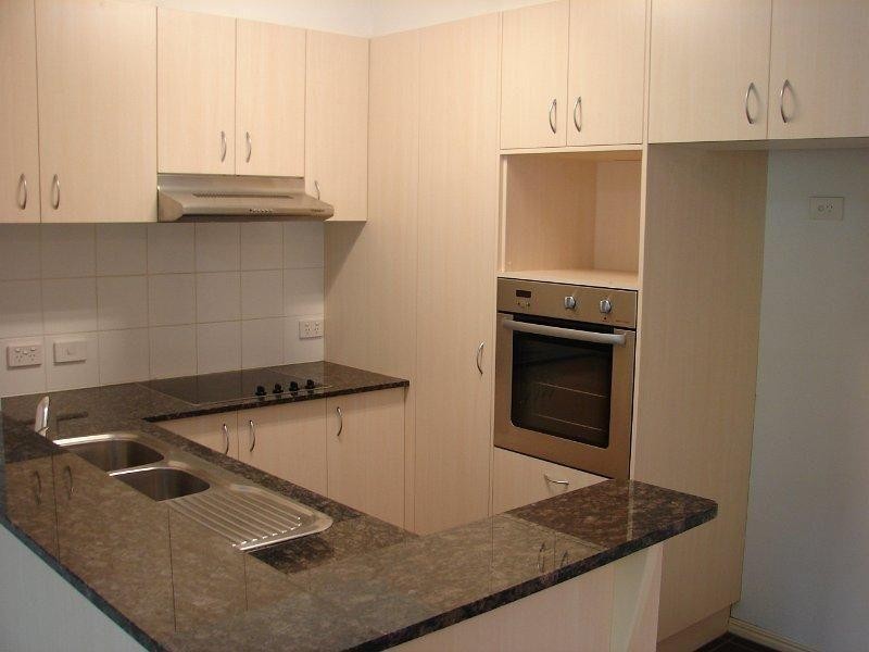 6 Fifth Avenue, Burleigh Heads QLD 4220