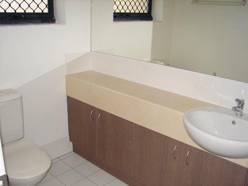 6 Fifth Avenue, Burleigh Heads QLD 4220