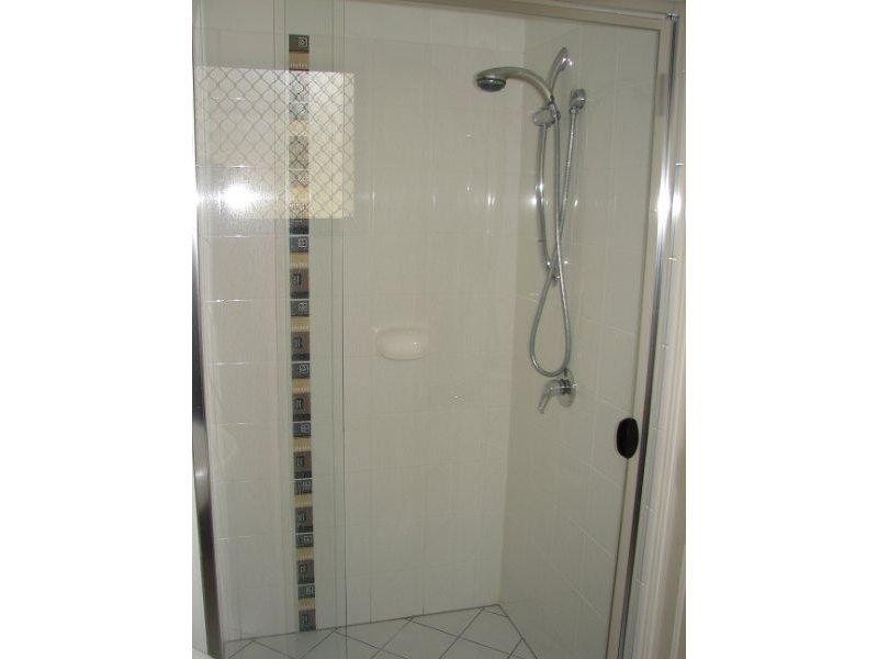 6 Fifth Avenue, Burleigh Heads QLD 4220