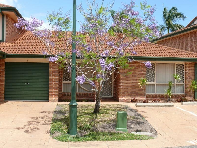 38 Murev Way, Carrara QLD 4211