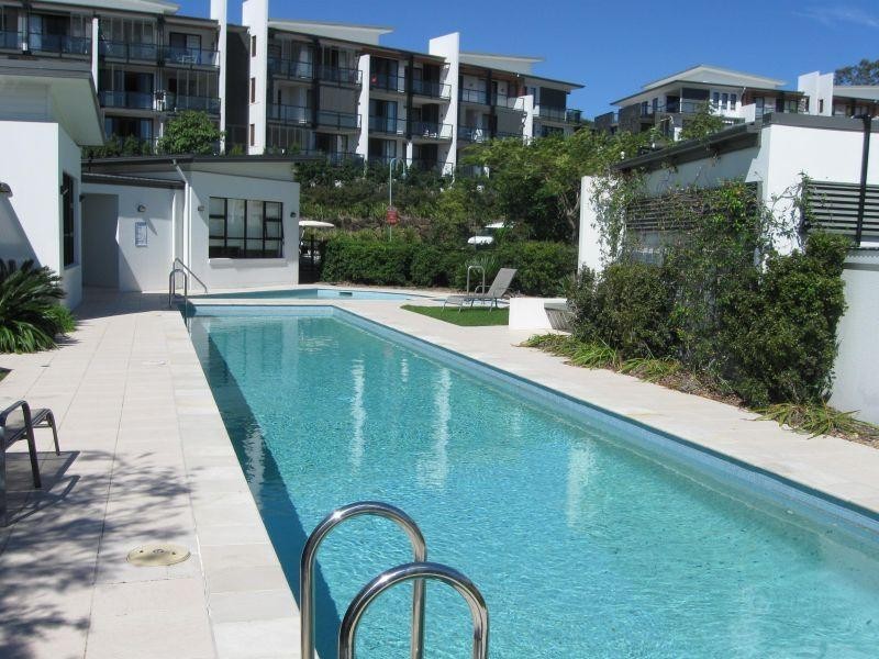 21/305 Easthill Drive, Robina QLD 4226