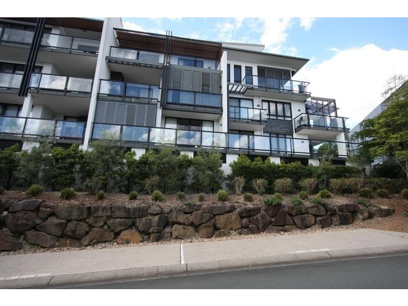 20/310 Easthill Drive, Robina QLD 4226