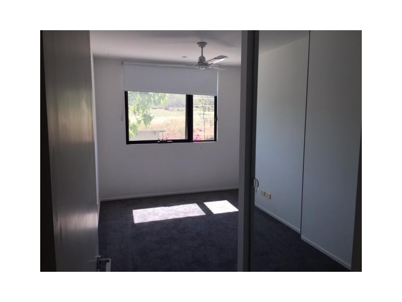 20/310 Easthill Drive, Robina QLD 4226