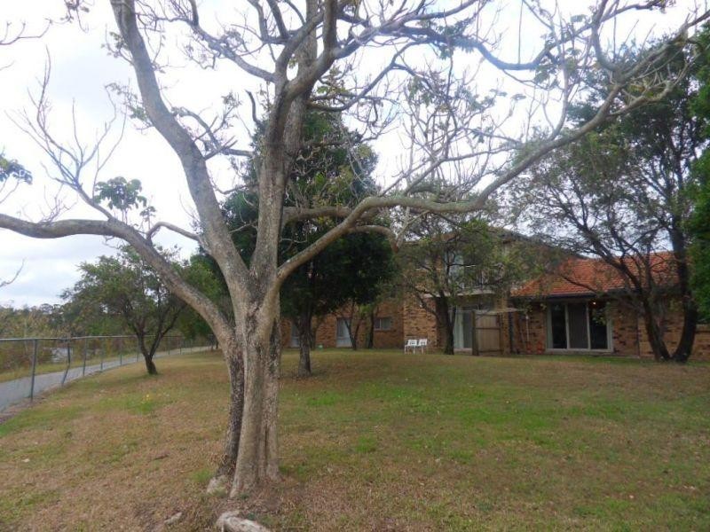 11 Waterford Court, Bundall QLD 4217