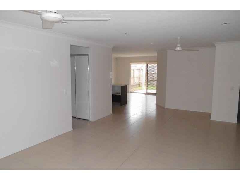 125/230 Pulgul Street, Urangan QLD 4655