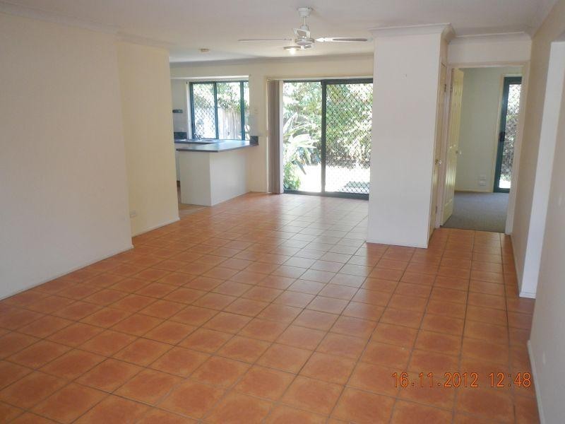 28 Ancona Street, Carrara QLD 4211