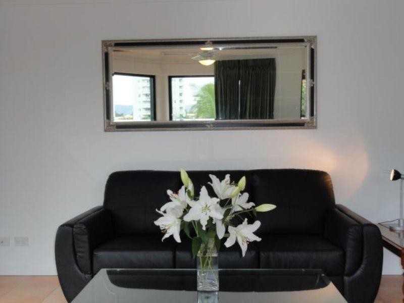 12 Paradise Island, Surfers Paradise QLD 4217