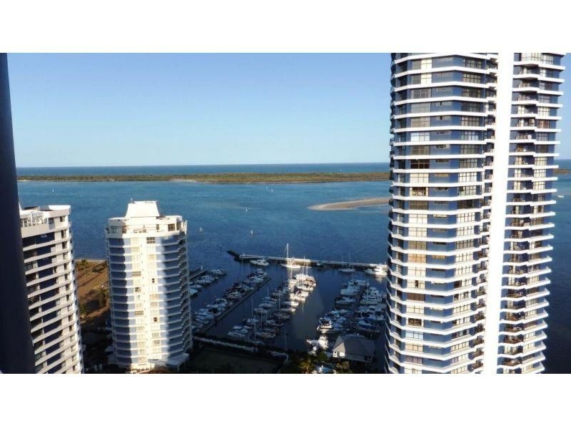 9 Bayview Street, Runaway Bay QLD 4216