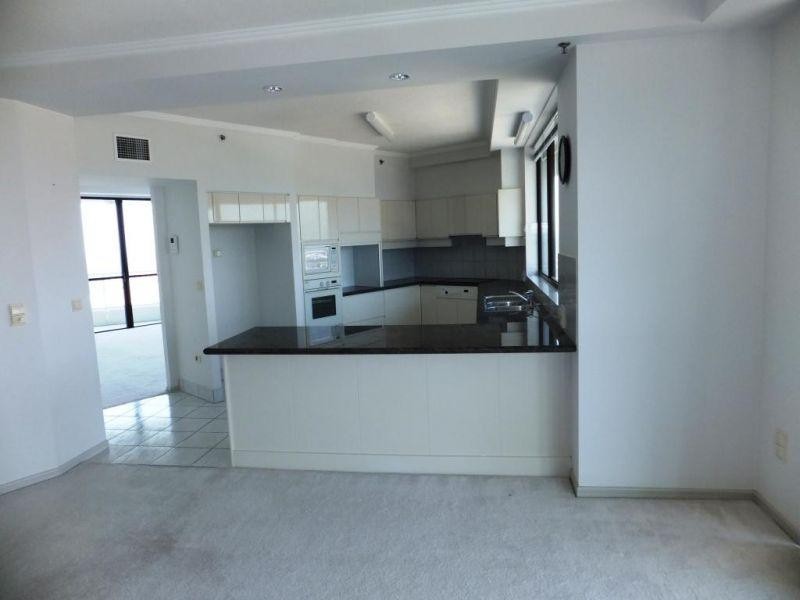 9 Bayview Street, Runaway Bay QLD 4216