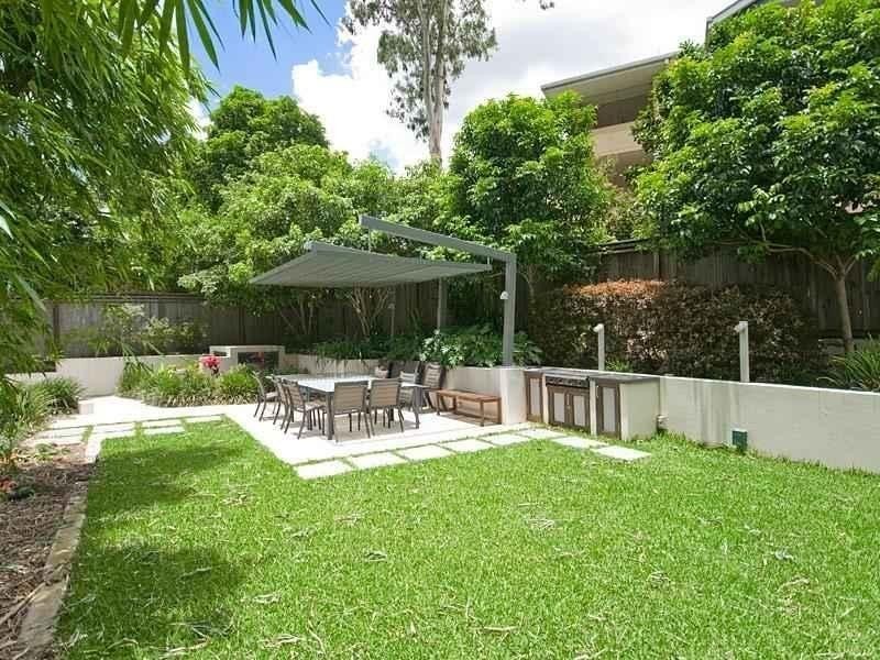1091/18 Manning Street, Milton QLD 4064