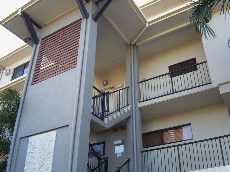 375 375/2 Rigg Street, Woree QLD 4868