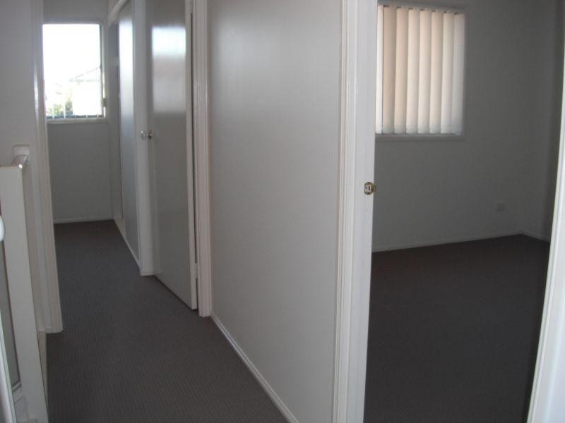 Townhouse/2 Bos Drive, Coomera QLD 4209