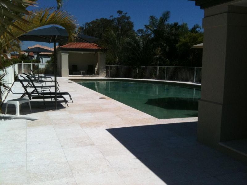 34 Albicore Street, Mermaid Waters QLD 4218