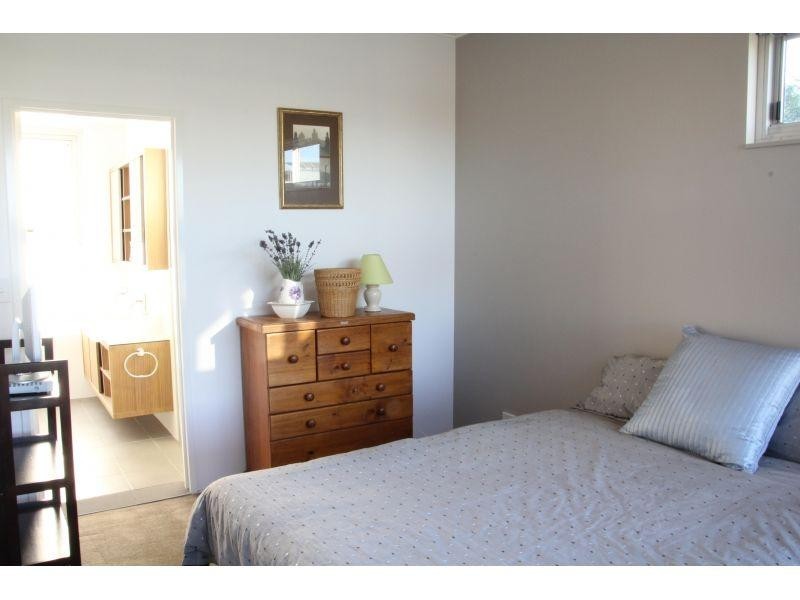 8 Dunmore Terrace, Auchenflower QLD 4066