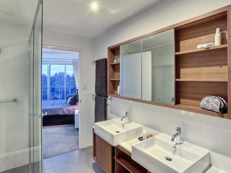 8 Dunmore Terrace, Auchenflower QLD 4066