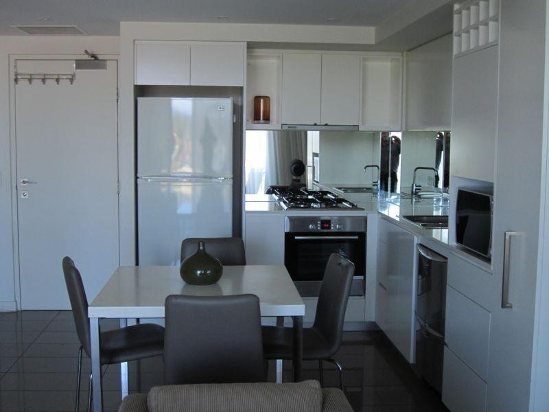 Unit 1407/438 Marine Parade, Biggera Waters QLD 4216