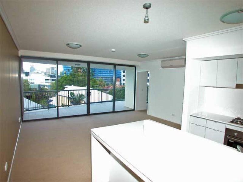 121/18 Manning Street, Milton QLD 4064