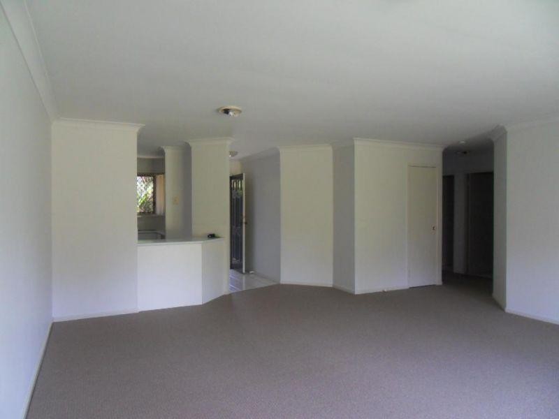 11 Waterford Court, Bundall QLD 4217