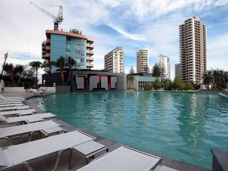 9 Hamilton Avenue, Surfers Paradise QLD 4217