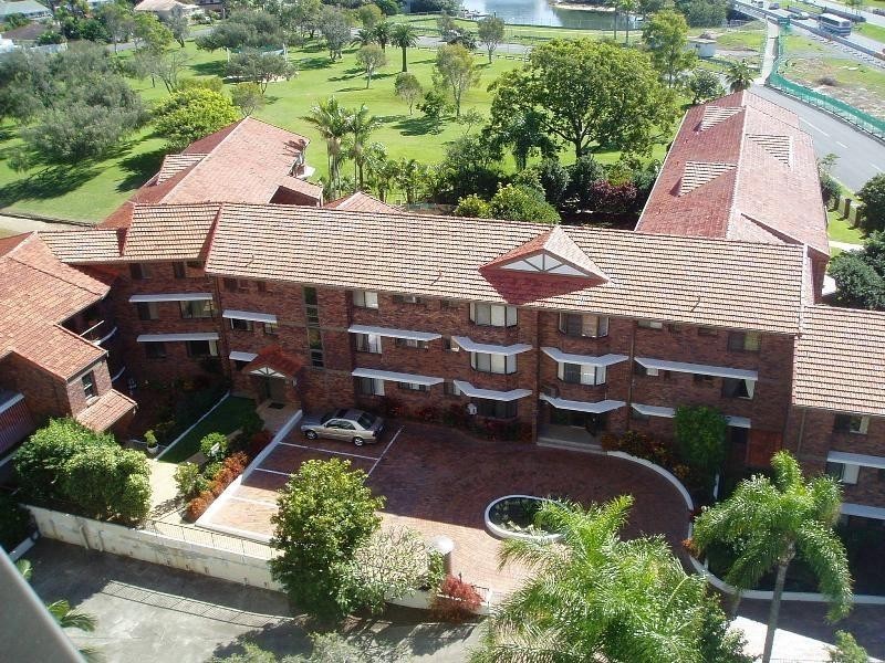 22 Commodore Drive, Paradise Waters QLD 4217