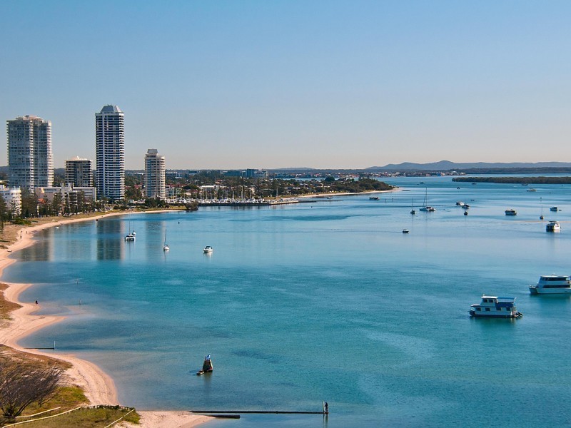 360 Marine Parade, Labrador QLD 4215